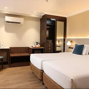 Garden Hotel